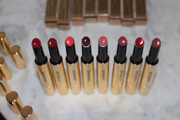 Unlocking the Secrets of Phantom Volumizing Glossy Balm