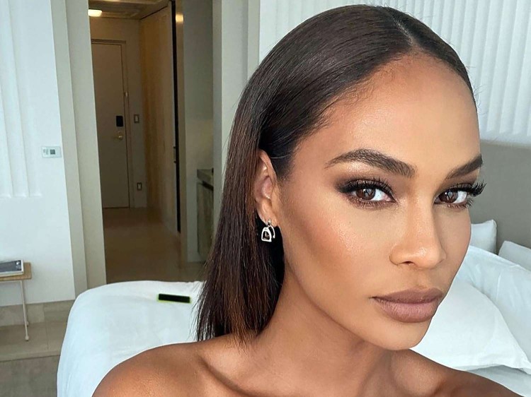 The Ultimate Guide to Choosing the Right Cream Bronzer for Fair Skin